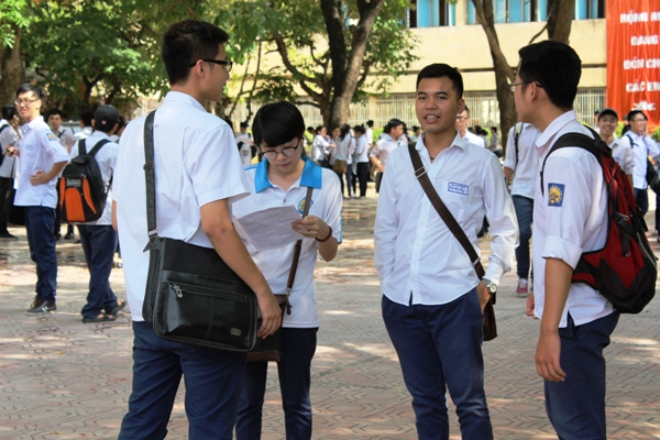Sớm công bố phương án thi chính thức để có thể áp dụng vào năm 2015